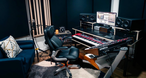 The Ultimate Guide To Choosing the Right Studio Workstation